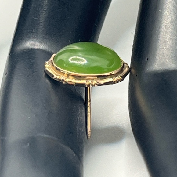 10k yellow gold green jadeite cabochon stone tie tack pin vintage - Picture 2 of 14